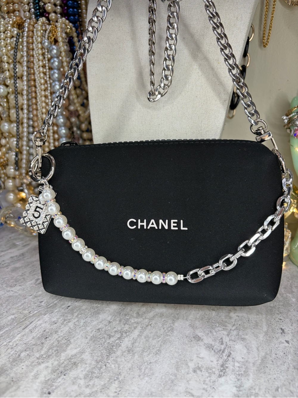 Chanel Purse With Chain Charm Bag Charm Makeup Gift W Purchase Black White